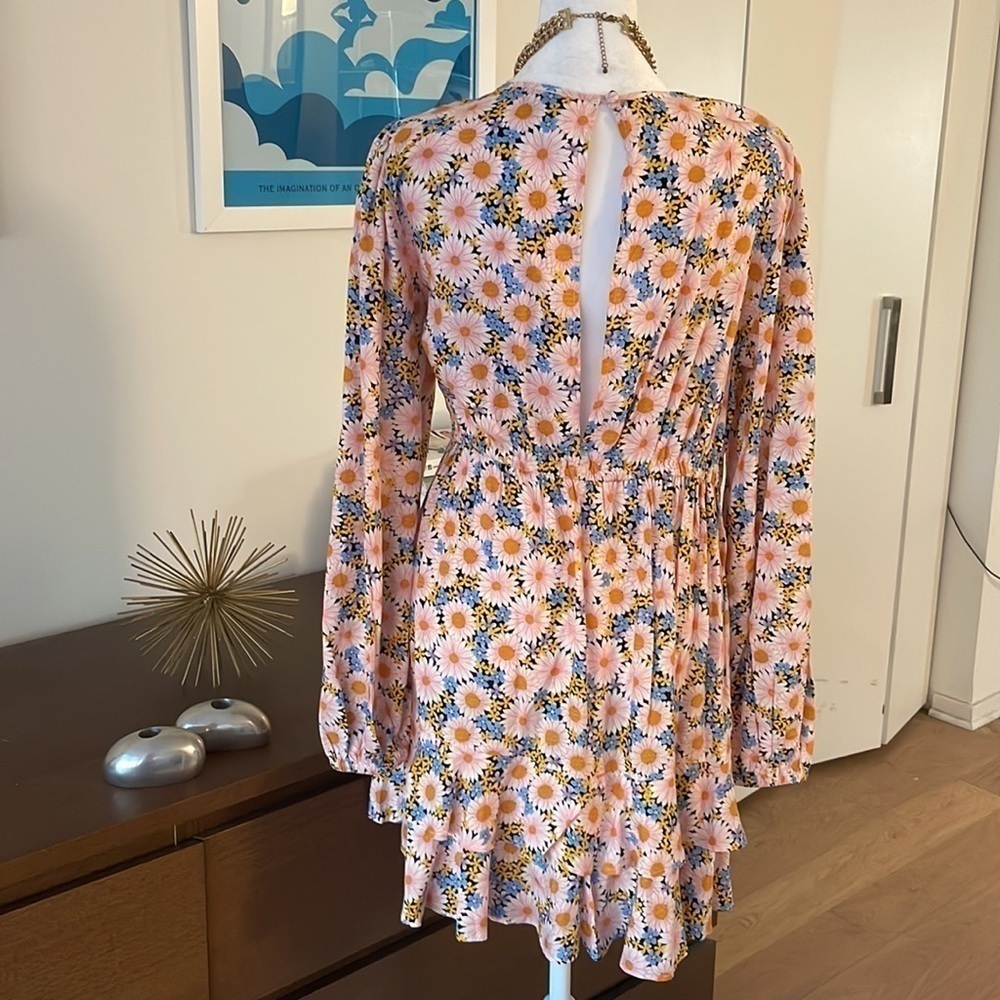 Miss Selfridge Floral Mini Dres Long Sleeve Slit Back - Picture 6 of 9